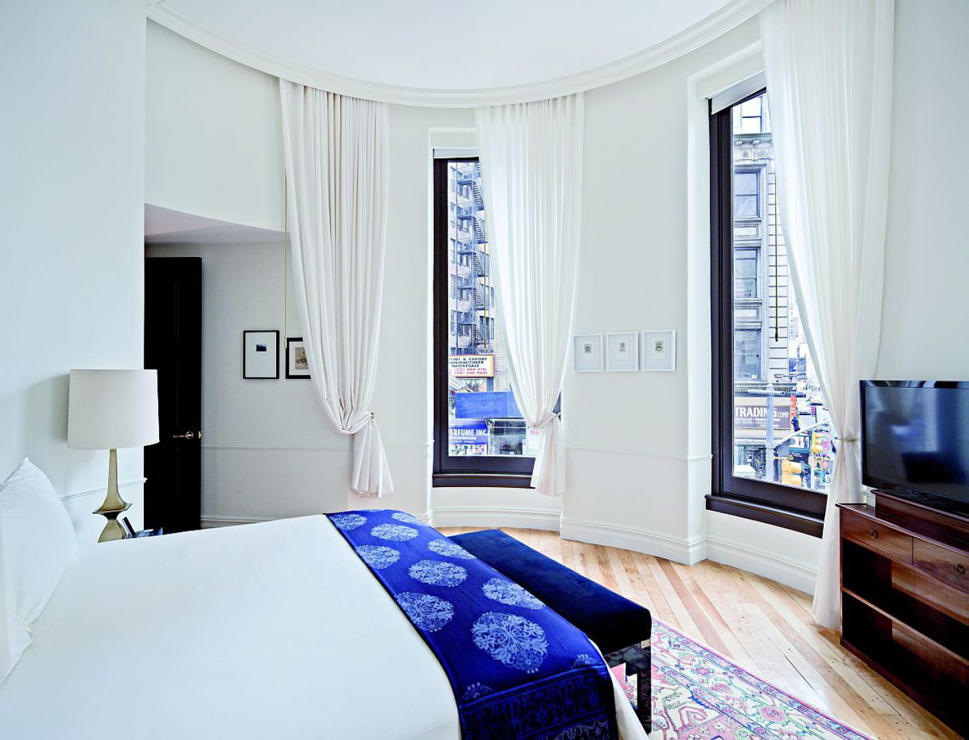 The NoMad Guest Room 2 - Benoit Linero.jpg