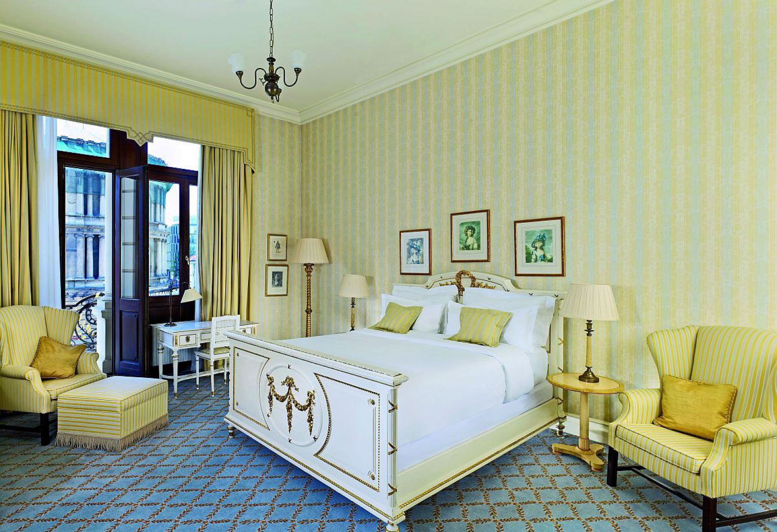Hotel Bristol apartament 1.jpg