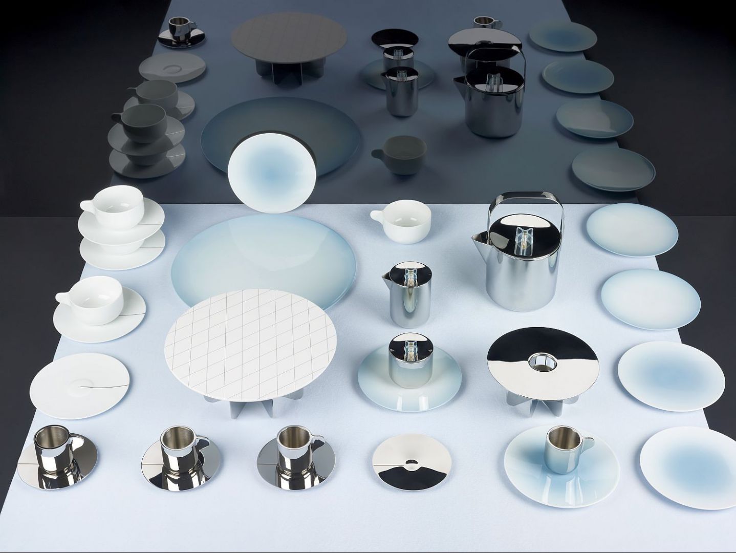 Tea with Georg Line firma Georg Jensen.jpg