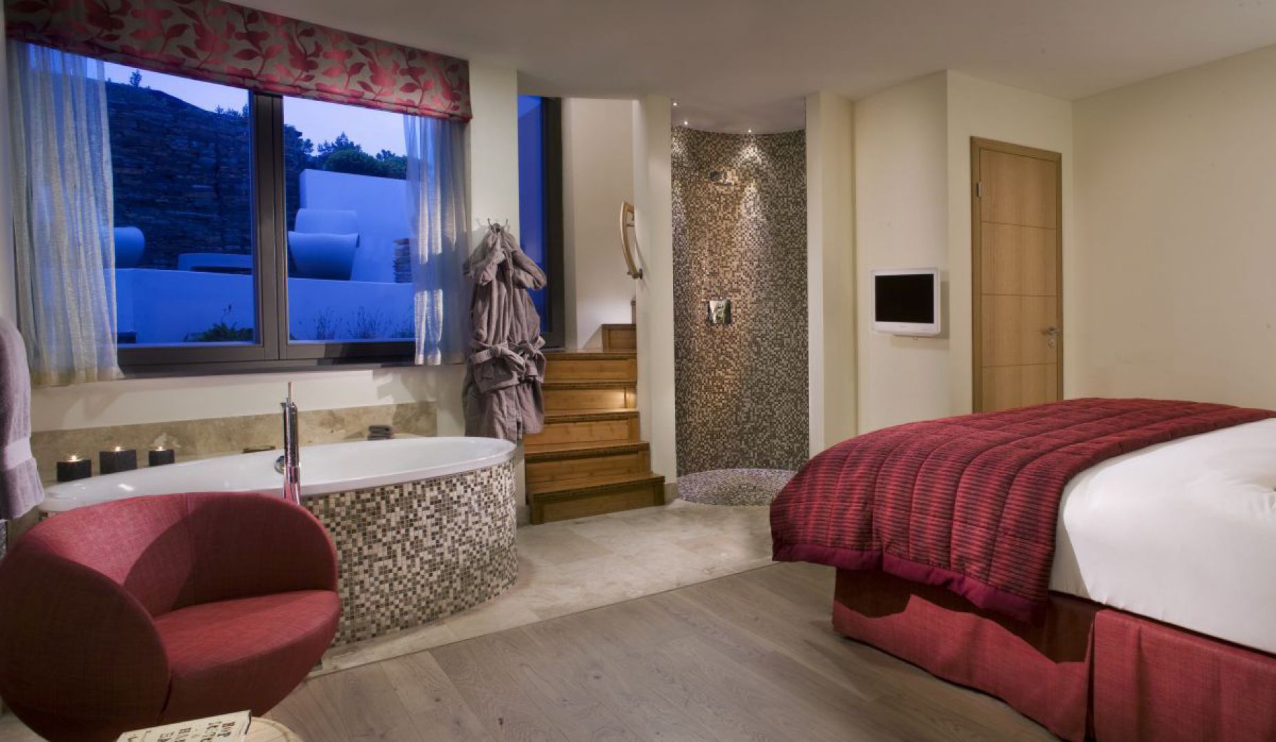 006scarlethotel_ds_1.jpg