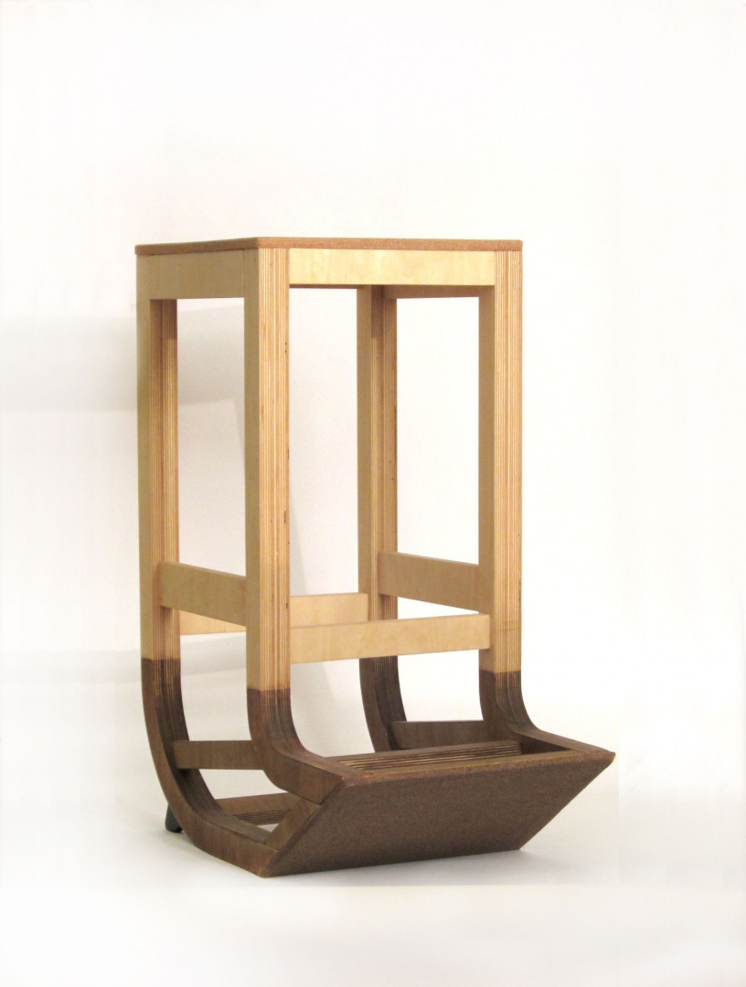 Kim_Reflection stool 1.jpg