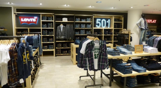 Otomi projektuje dla Levi'sa
