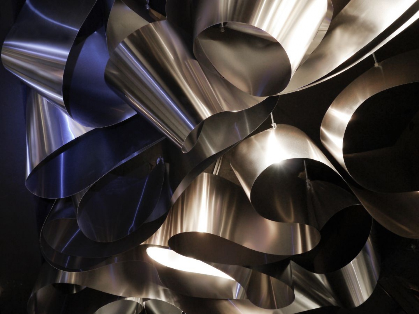 AluminumFlowerGarden_12.jpg