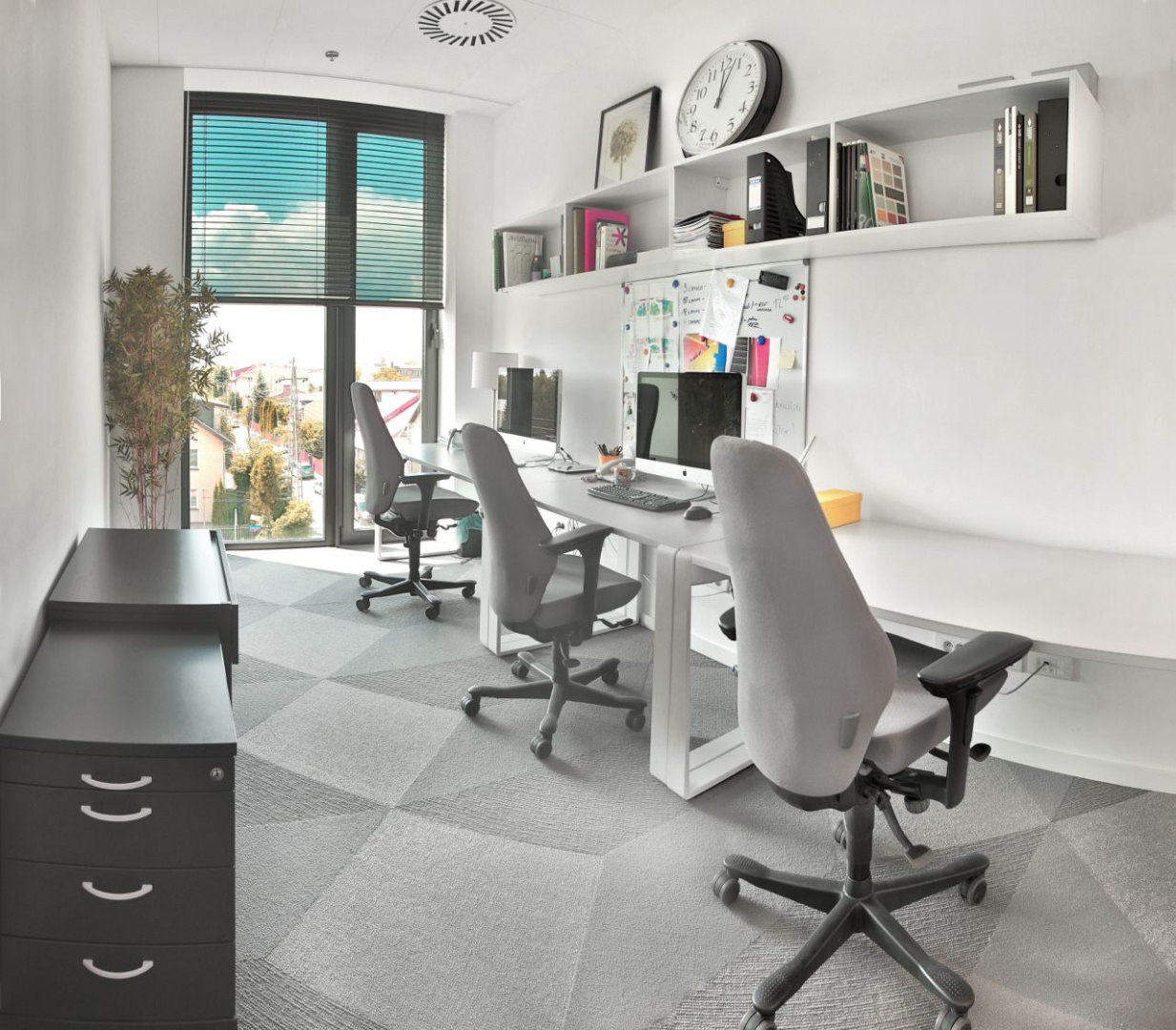 ARS office1.jpg