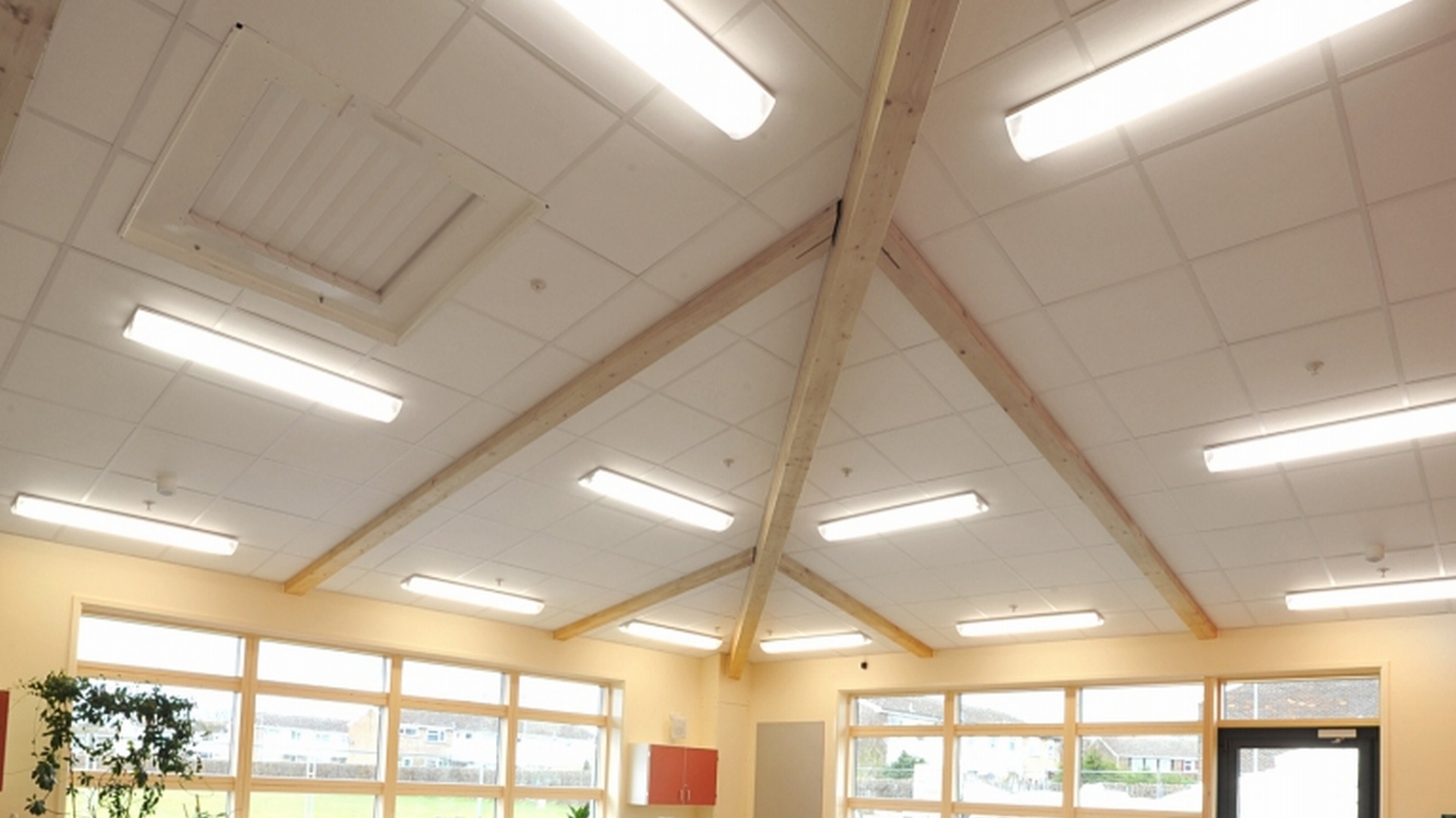 rockfon_Churchill-Park-School_20199_www.jpg