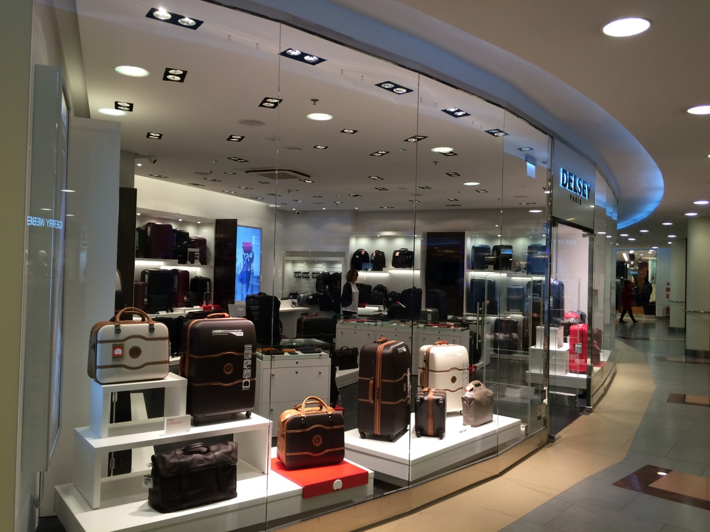 Delsey salon_CH Klif (2).JPG