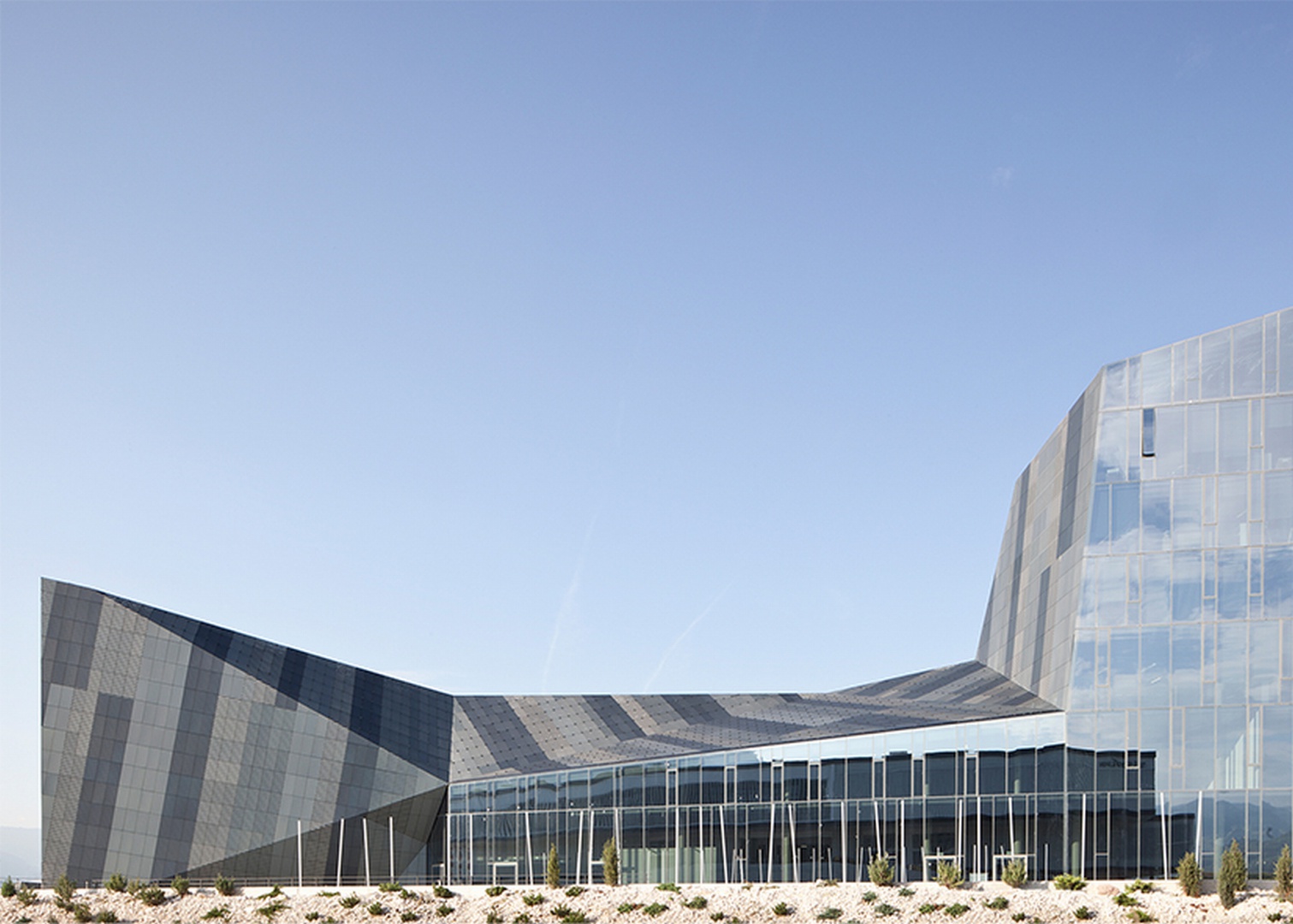 SalewaHeadquarters_04.jpg