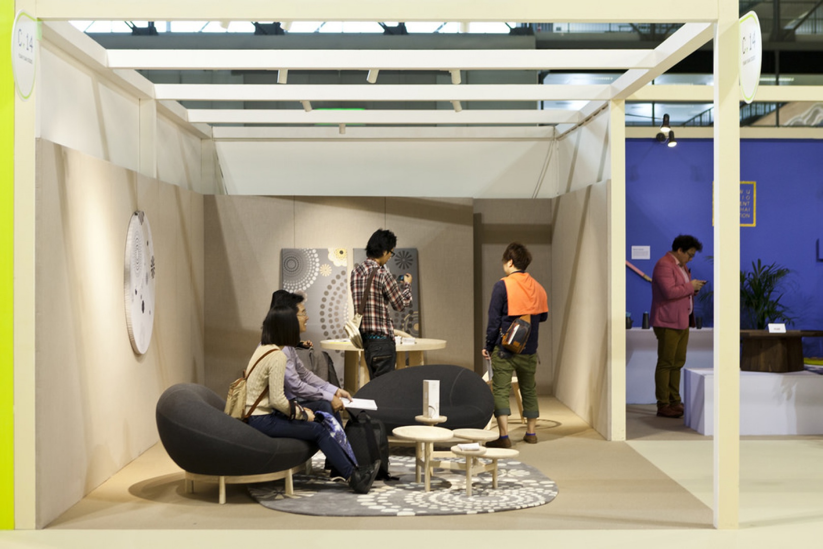 Targi iSaloni 2015, wystawa młodych designerów SaloneSatellite. Fot. Andrea Mariani 