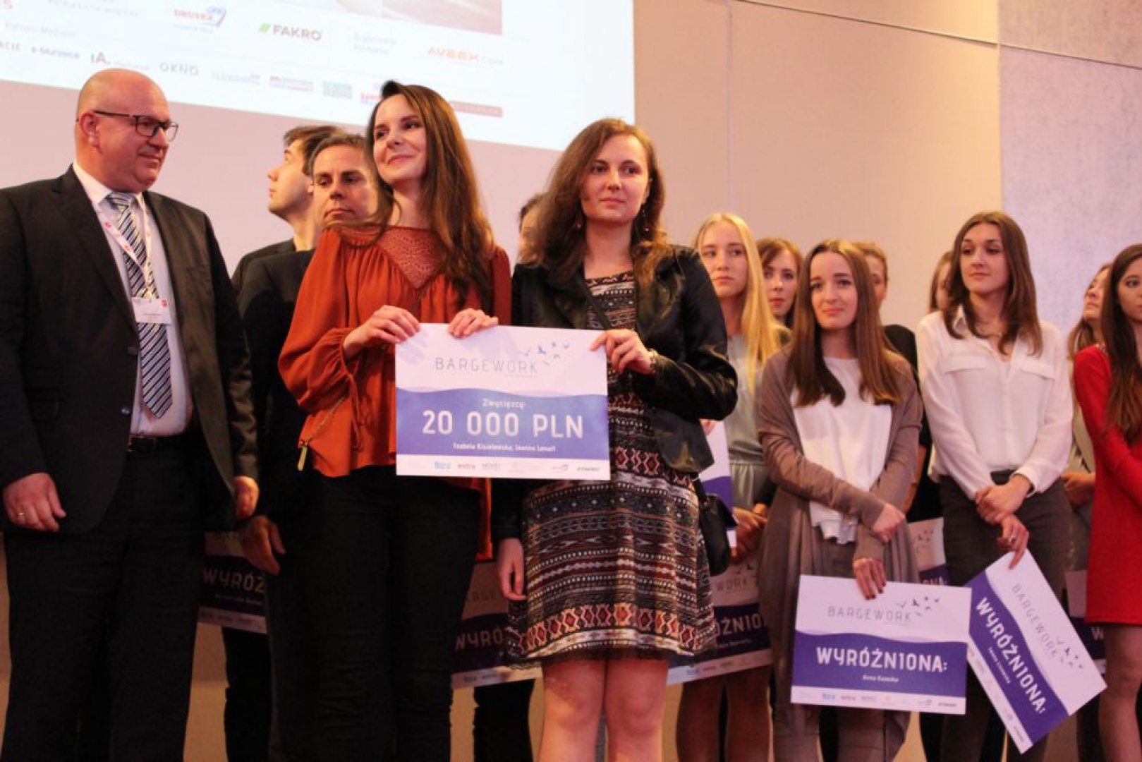 Joanna Lenart i Izabela Kisielewska, zdobywczynie głównej nagrody w konkursie. Fot. Arkadiusz Kaczanowski