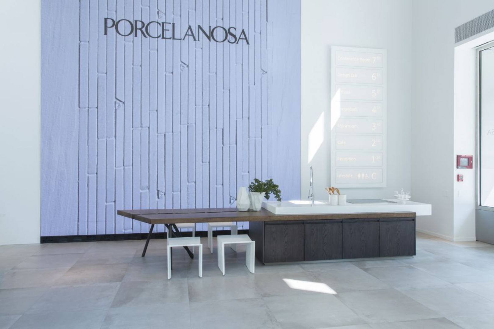 Porcelanosa Fifth Avenue (5)_small.jpg