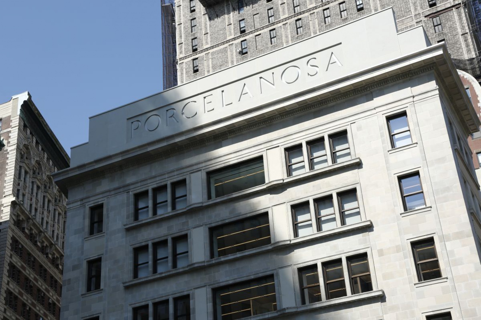 Porcelanosa Fifth Avenue (8)_small.jpg