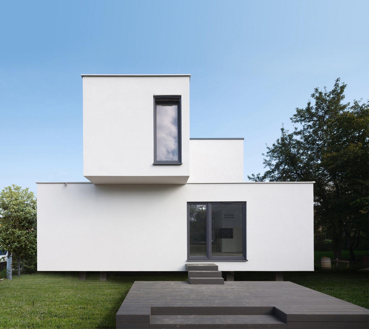 Cube-2-box 1.jpg