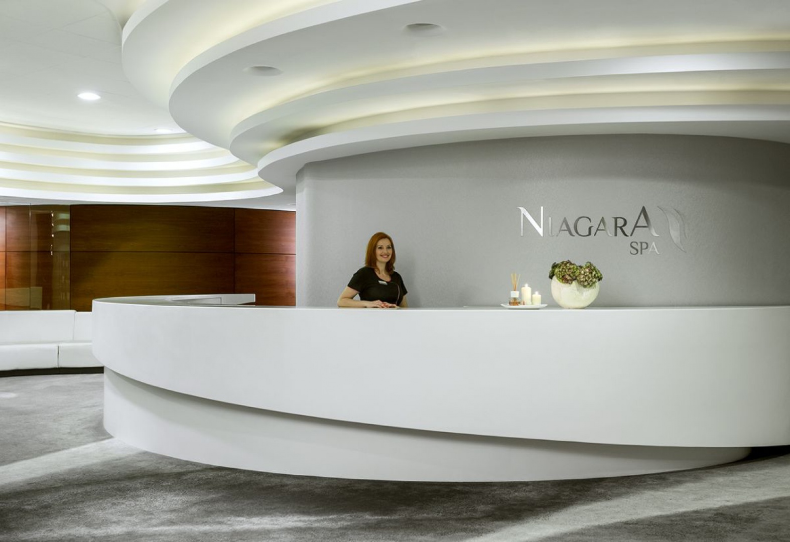 Hotel_Narvil_Niagara_Spa_ (6)_recepjca_small.jpg