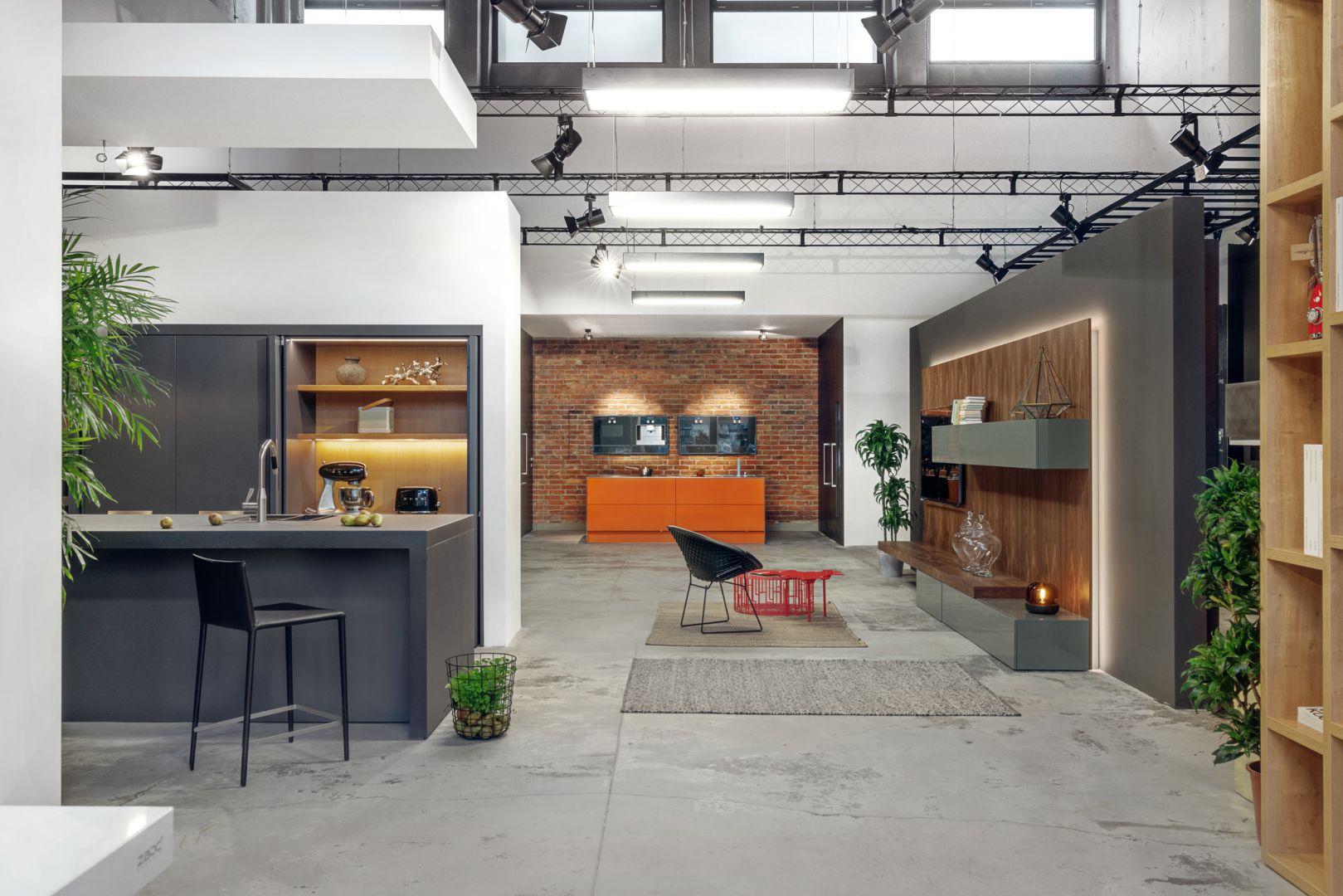 1 ZAJC_showroom_Warszawa.jpg