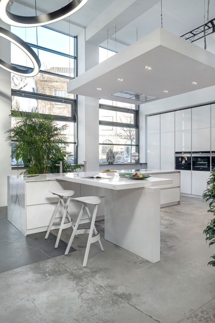 2 ZAJC_showroom_Warszawa.jpg