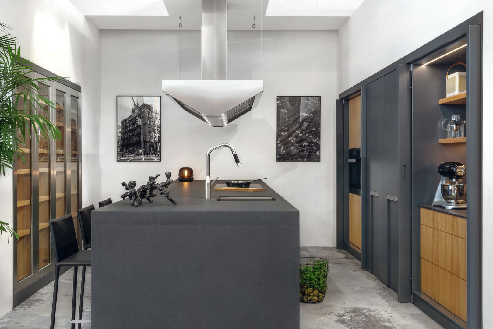5 ZAJC_showroom_Warszawa.jpg