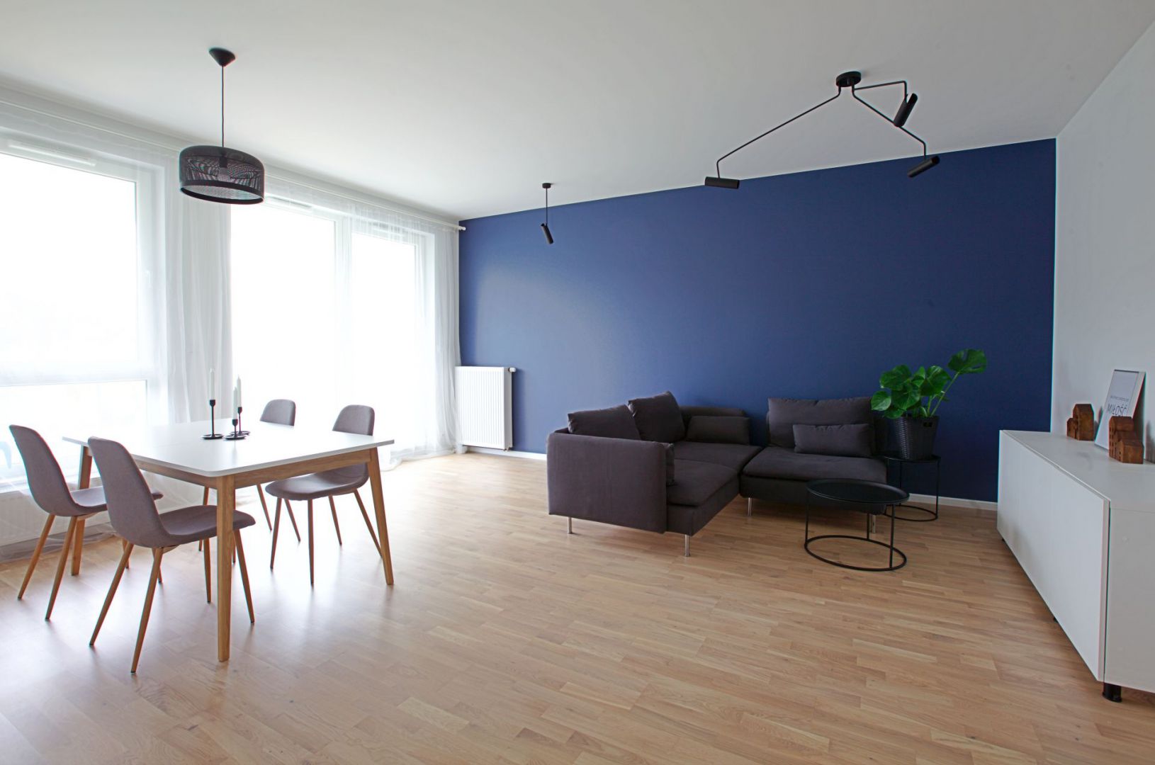 Kolska salon.jpg