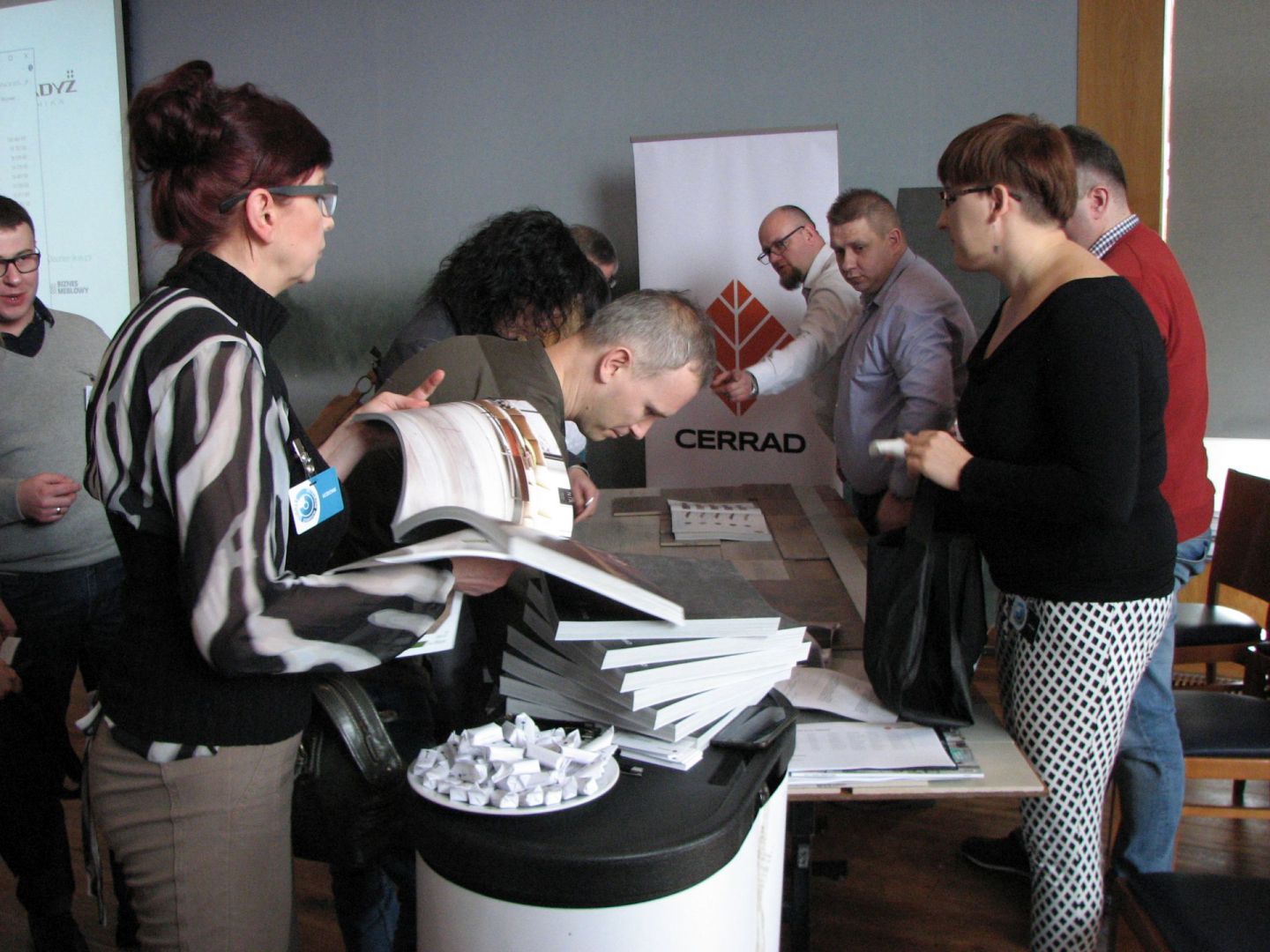 Na stoisku firmy Cerrad - partnera głównego. Studio Dobrych Rozwiązań, 14.03 Olsztyn (19).JPG