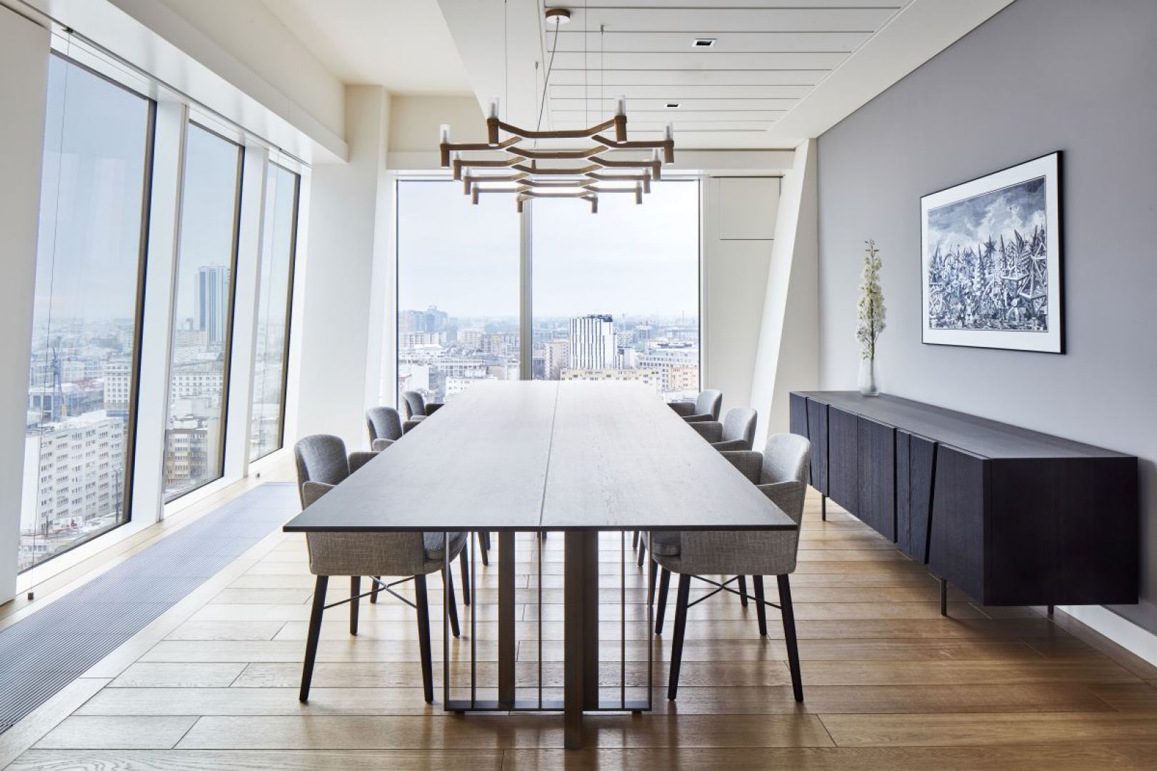 No. 44 Luxury Rental_jadalnia.jpg