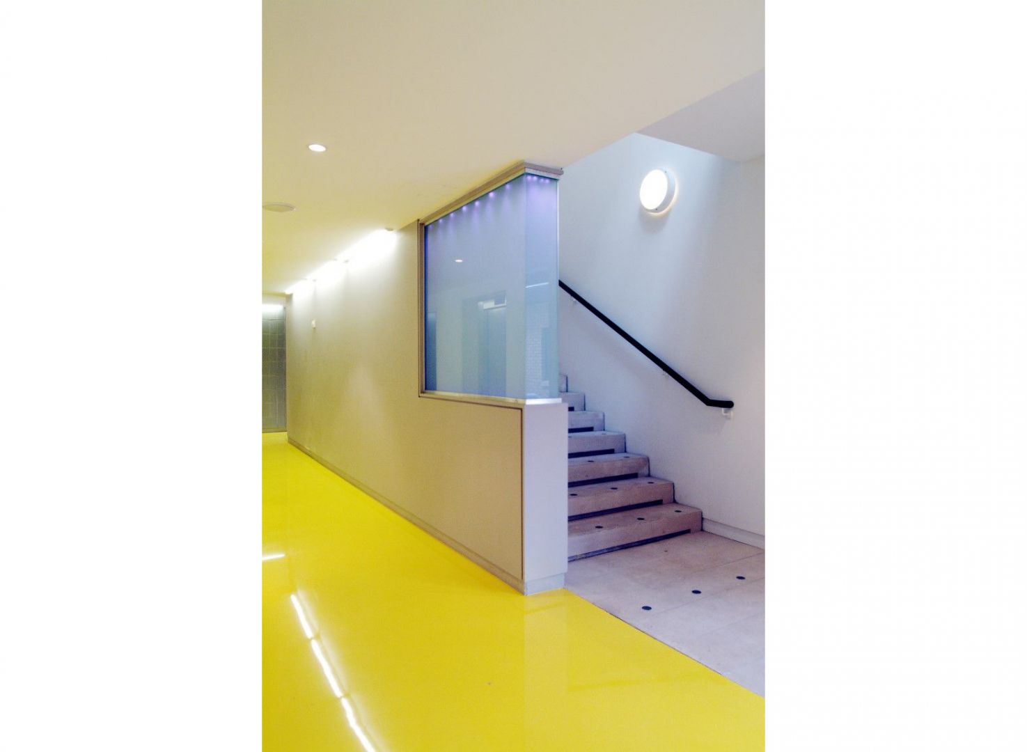 4_Posadzki zywiczne Flowcrete_Edinburgh Arts Centre_UK.jpg