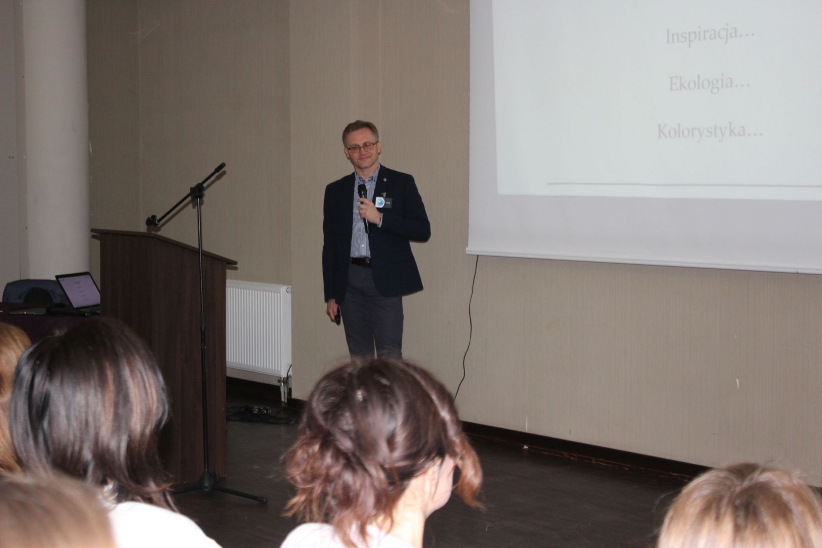 007 Ekologia i natura we współczesnych wnętrzach. Prezentacja Partnera Głównego Ceramika Paradyż i Purmo. Prowadzący Piotr Stępniak i Robert Skomorowski - na zdj.. IMG_7750.JPG