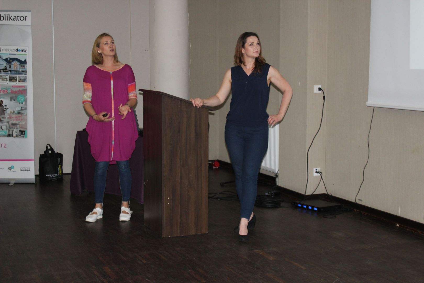 025 Wystąpienie Gości Specjalnych - Sylwia Wilgatek-Wykuz i Małgorzata Ziółkowska, prowadzące na antenie HGTV program Drugie życie mebli, właścicielki pracowni Dwie Baby IMG_7924.JPG