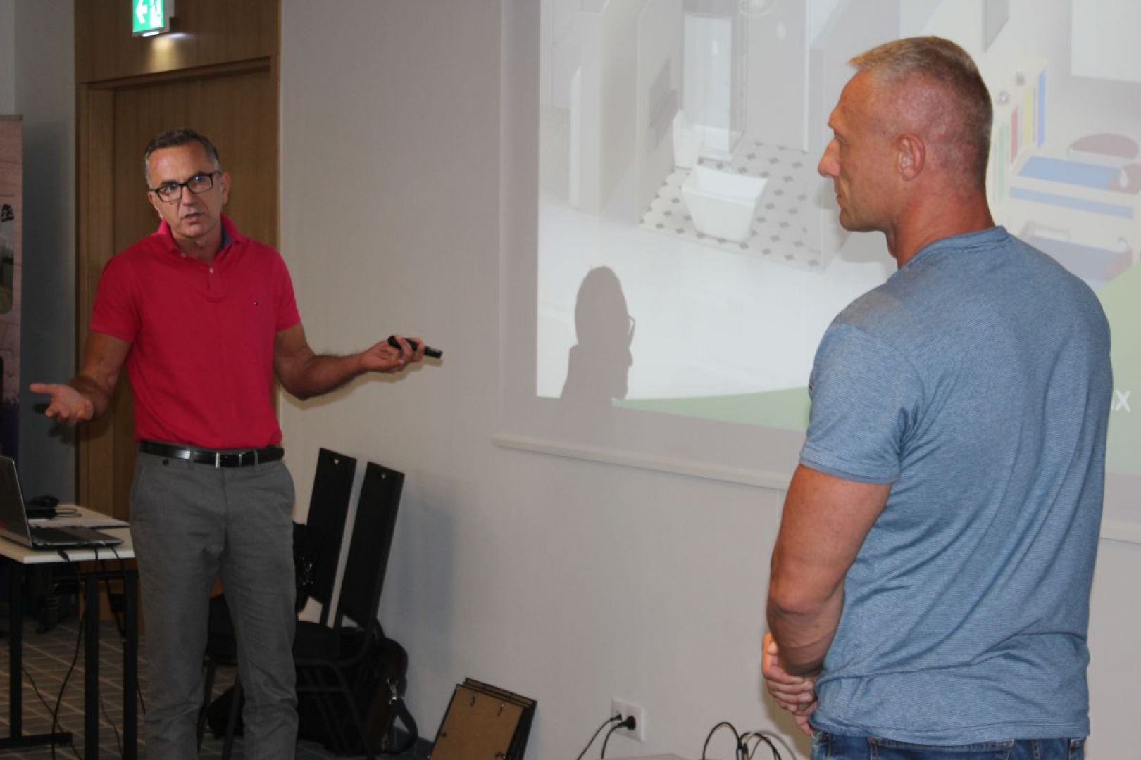 32. Prezentacja firmy Ecomax_small.jpg