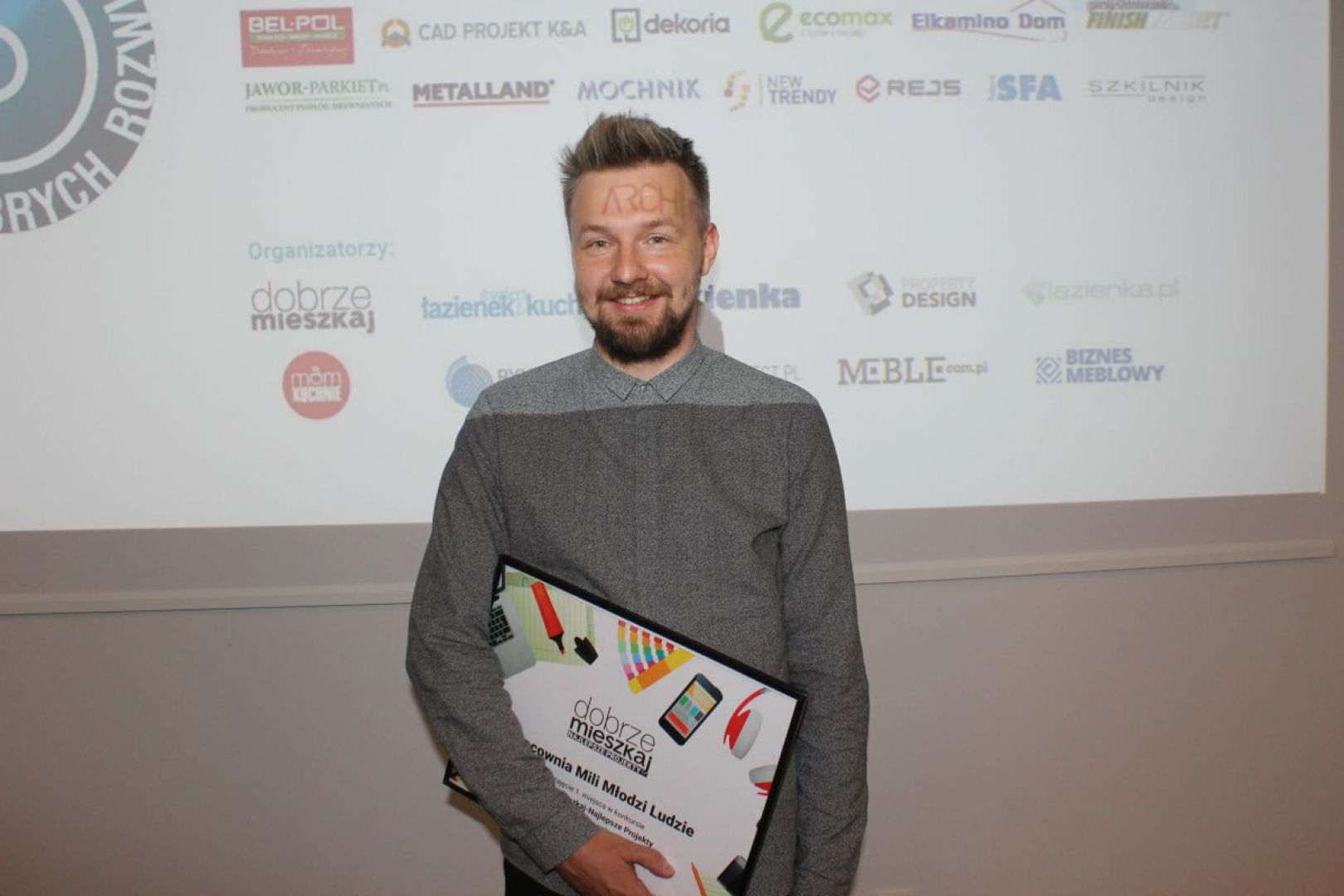 33. Lech Moczulski (pracownia Mili Młodzi Ludzie) - I miejsce w konkursie Dobrze Mieszkaj - Najlepsze Projekty_small.jpg