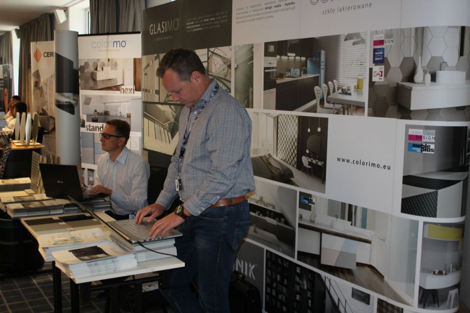 53. Stoisko firmy Mochnik 1_small.jpg