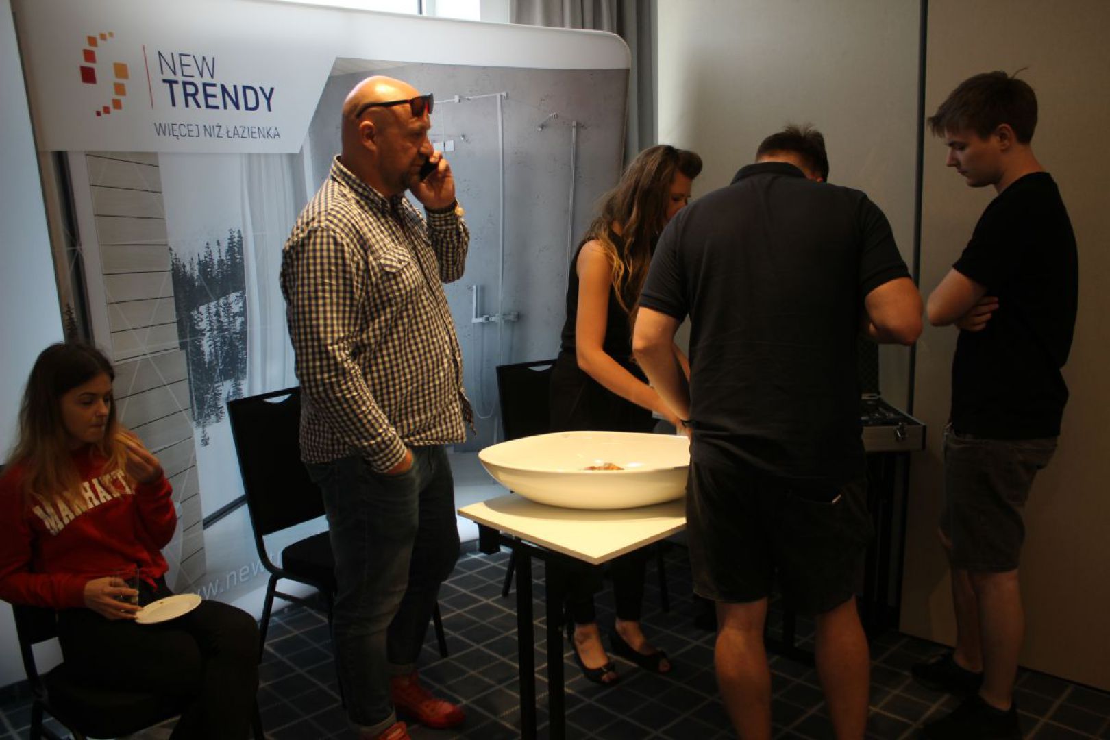 58. Stoisko firmy New Trendy 3_small.jpg