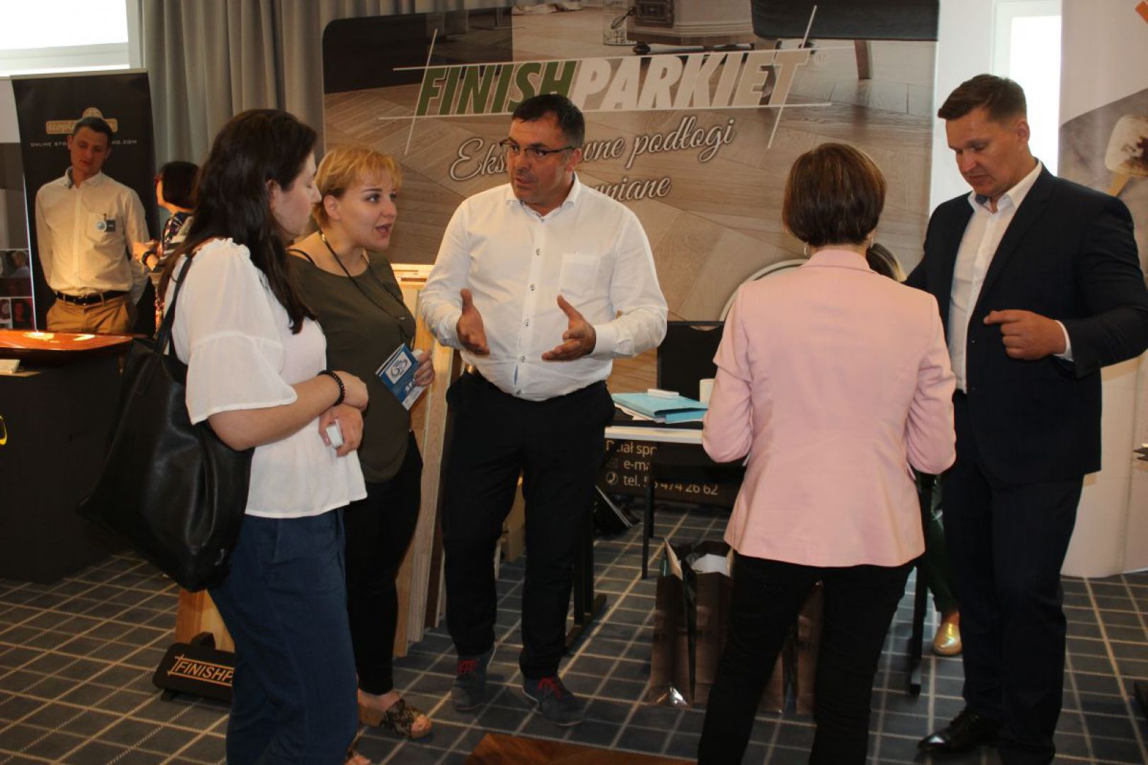 60. Stoisko firmy Finishparkiet 2_small.jpg