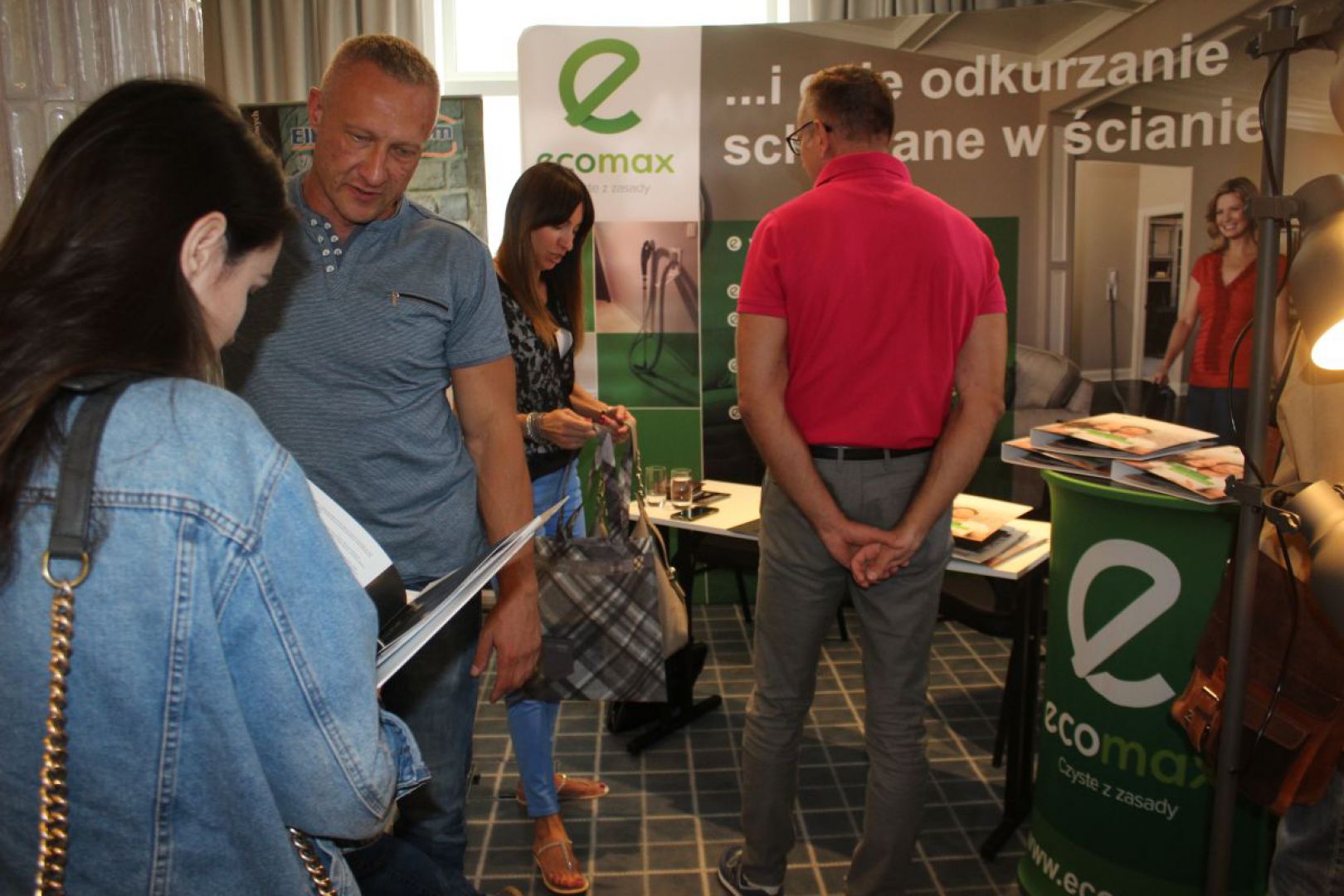 78. Stoisko firmy Ecomax 1_small.jpg