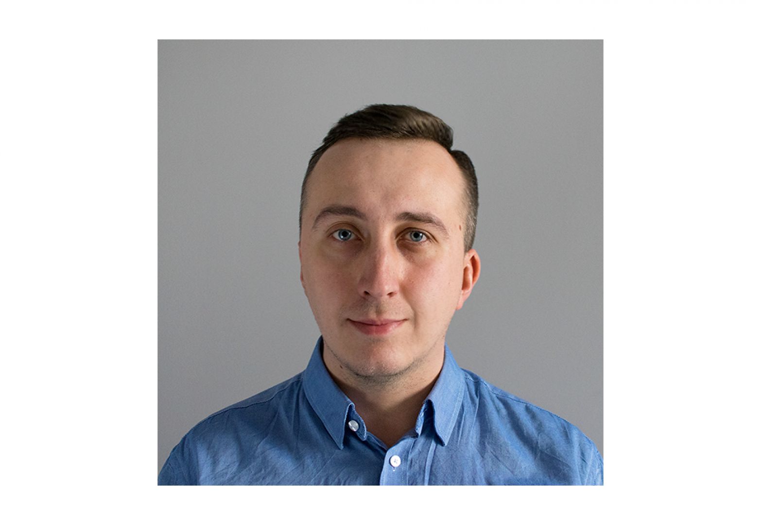 michal gluszczuk_HELLO SOCIAL-2.png