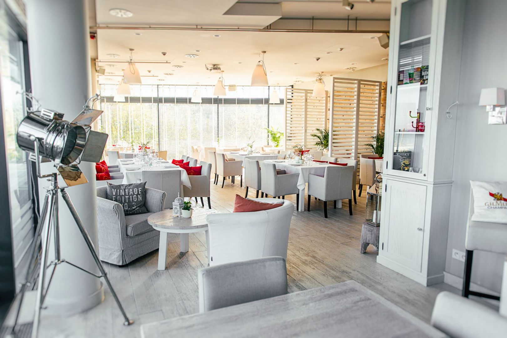 Dune Restaurant and Caffe Mielno.jpg