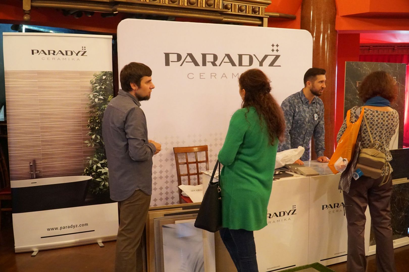 024_Stoisko firmy Ceramiki Paradyż - partnera głównego spotkania.JPG