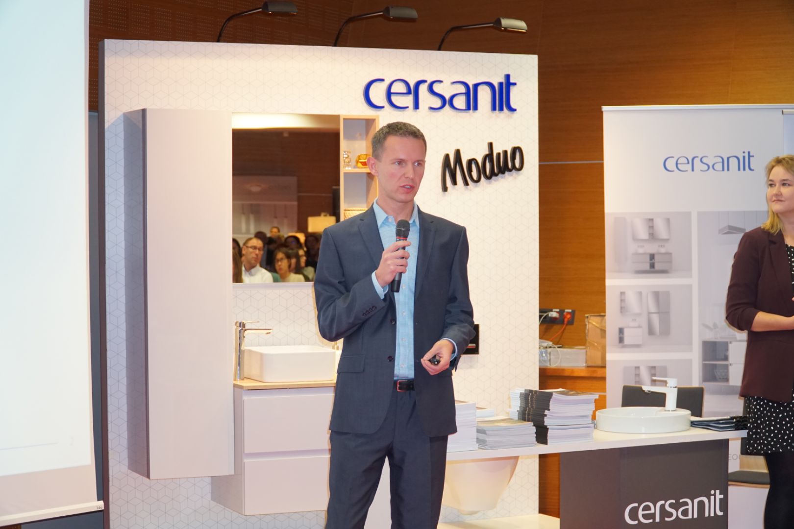8_Konrad Zalewski z firmy Cersanit_DSC02185.png