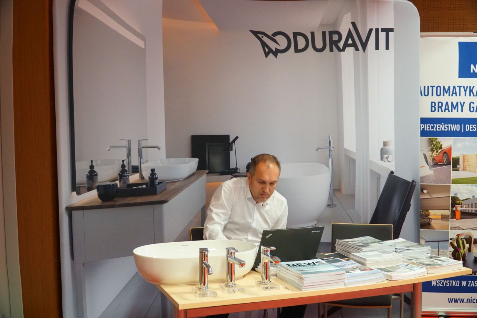 Stoisko firmy Duravit_DSC02188.png