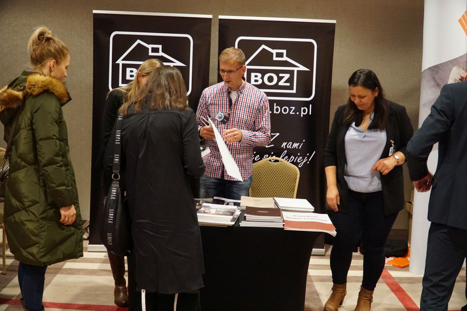 032_Stoisko firmy BOZ.jpg