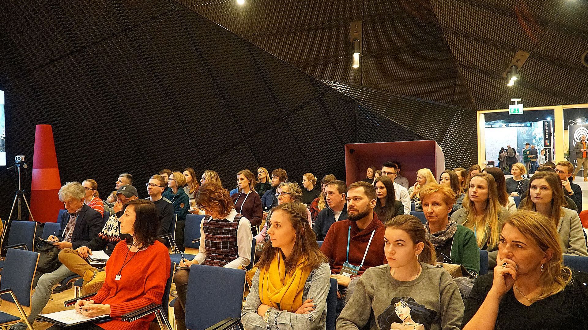 jak-dobrze-urzadzic-pierwsze-mieszkanie-zobacz-co-radzili-eksperci-podczas-4-design-days-10.jpg