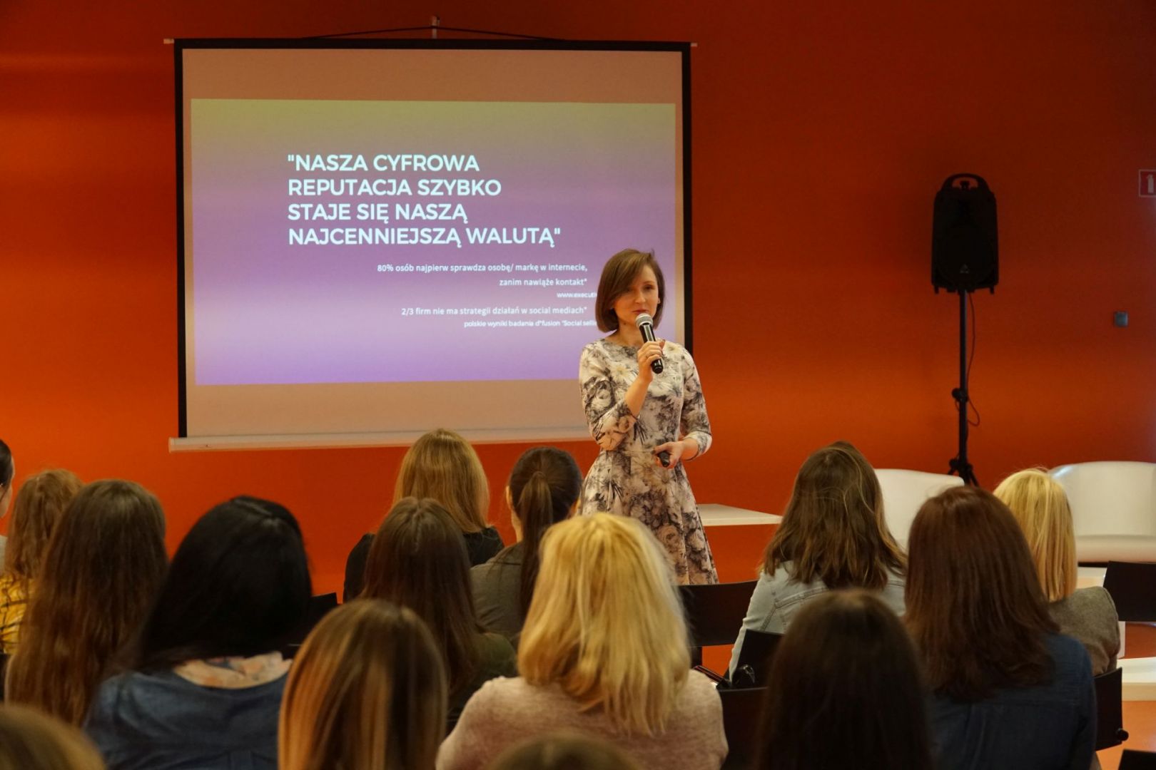 42_Social media - wystąpienie eksperta Monika Gawanowska strateg marki.JPG