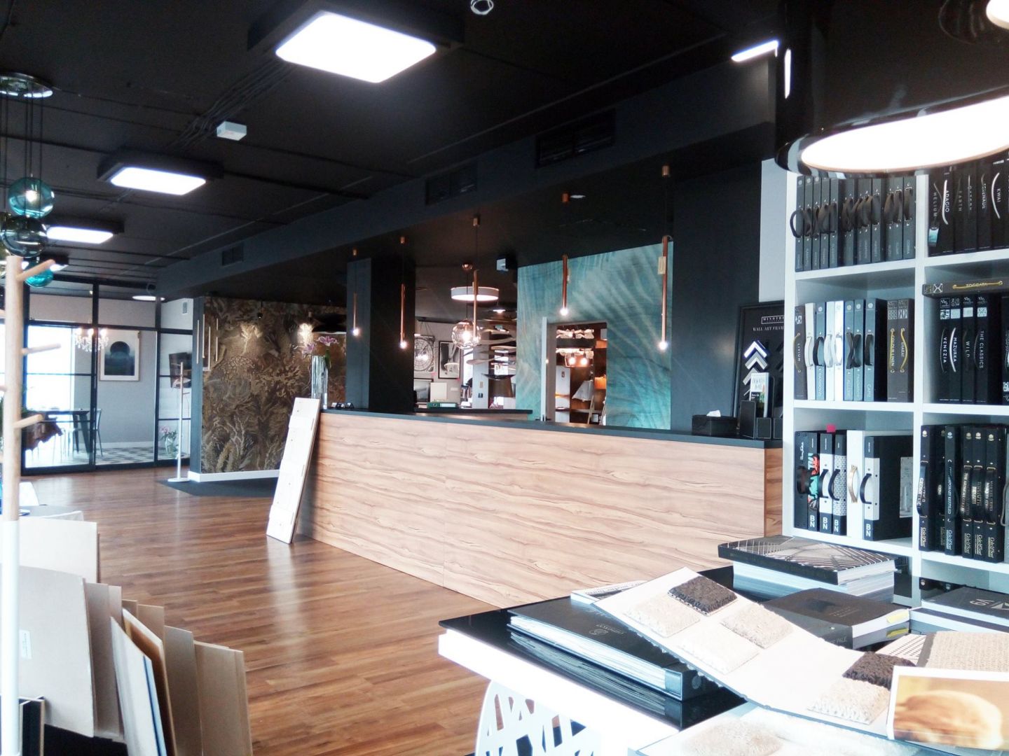 Dekorian Home_Showroom Wrocław_zdjęcie_3.jpg