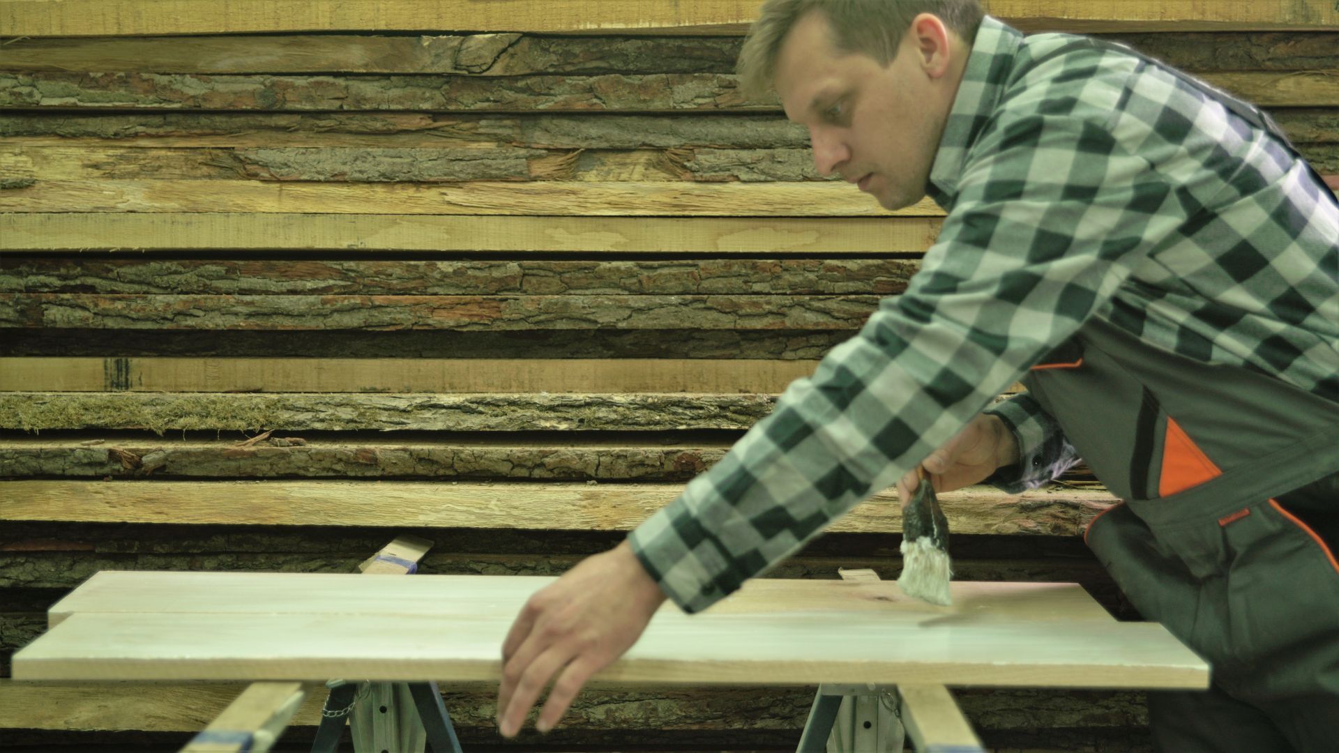 Gluing red oak planks at Swallow's Tail (2).jpg
