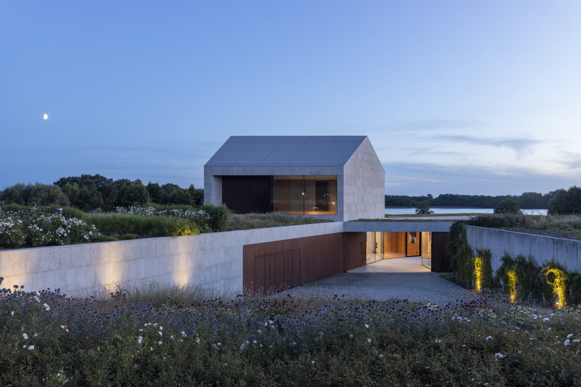 Dom w stylu modern farmhouse. Zobacz projekt polskiego architekta ...